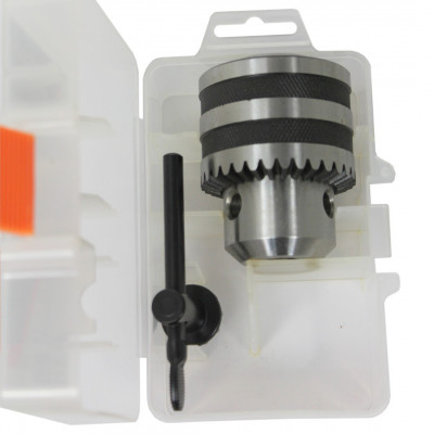 Фото-:Патрон станочный c ключом №17 Атака